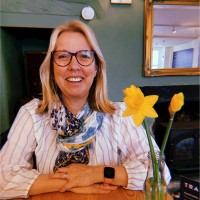 Clare Mcadam
