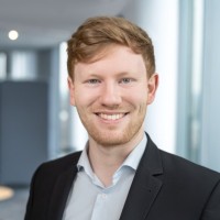 Dr. Johannes Branahl