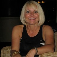 Lesley Holder