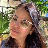 Fernanda Carolina Oliveira