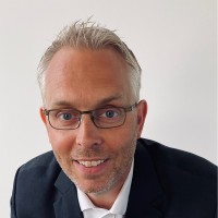Lars Heine Njåstad