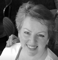 Shari Andrews