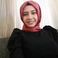 Zeynep Ak