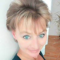 Petra Kostruhová