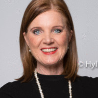 Mirjam van den Broek