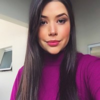 Mônica Frade de Oliveira
