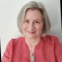 Amanda J. Hoffmann