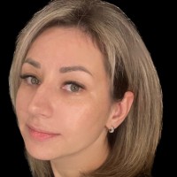 Алина Мельник