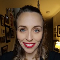 Robyn Thomas
