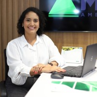 Caroline Lima Tavares