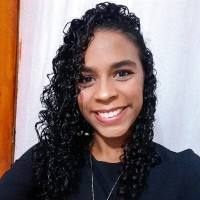 Larissa Santos