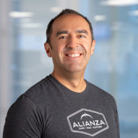 Moises Ortiz, Mba