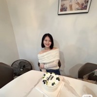 Yuanyuan Ye