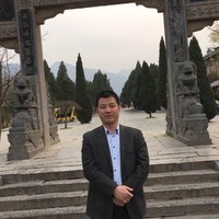 何少飞