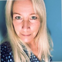 Angela Oetjen