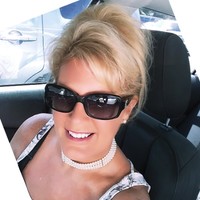 Linda Charles