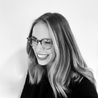 Laura Moss, Cpa
