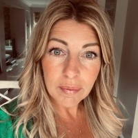 Deborah Hayes