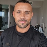 Aaron Rose