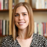 Laura Fiene, Lcpc