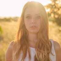 LARA GOMEZ BENLLOCH