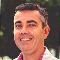 Ian Thomas