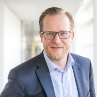 Dr. Christian E. Lauterbach