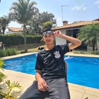 Caio Requião