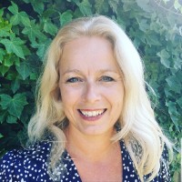 Monique Den Uijl