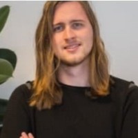 Max Van Den Hout