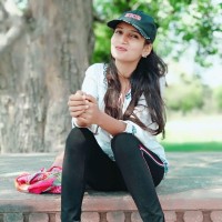 Rashi Kanozia