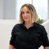 Katie Engelby, Rid, Leed Ap