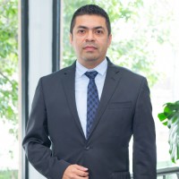 Mauricio E. Ortiz Gomez finanzas