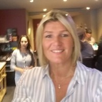 Stephanie Restaurant relationnel