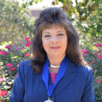 Dr. Deb Eischen