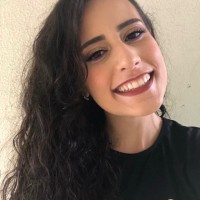 Luíza Vignoli Lacerda