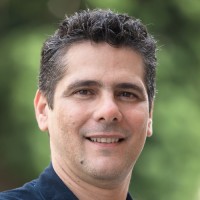 Víctor D. Pérez Rodríguez