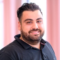Özgür Cakal