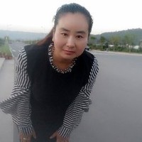 李利霞