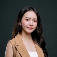 Hui Xian L.