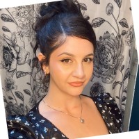 Carina Hare