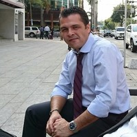 Guillermo Flores Buendía