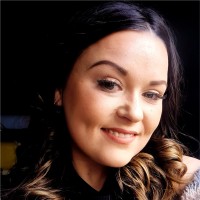 Rhiannon Lewis