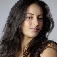 Cláudia Vitória