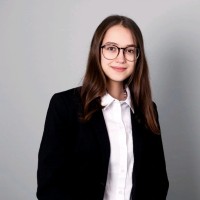 Janina G. Kundert