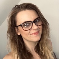 Ella Midwood