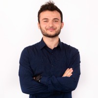 Ayhan Kayan