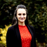 Cristina Steluta Raduica