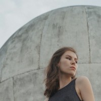 Vika Safonova
