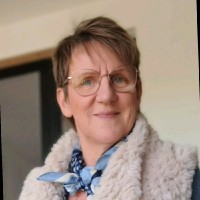 Marianne Sabel